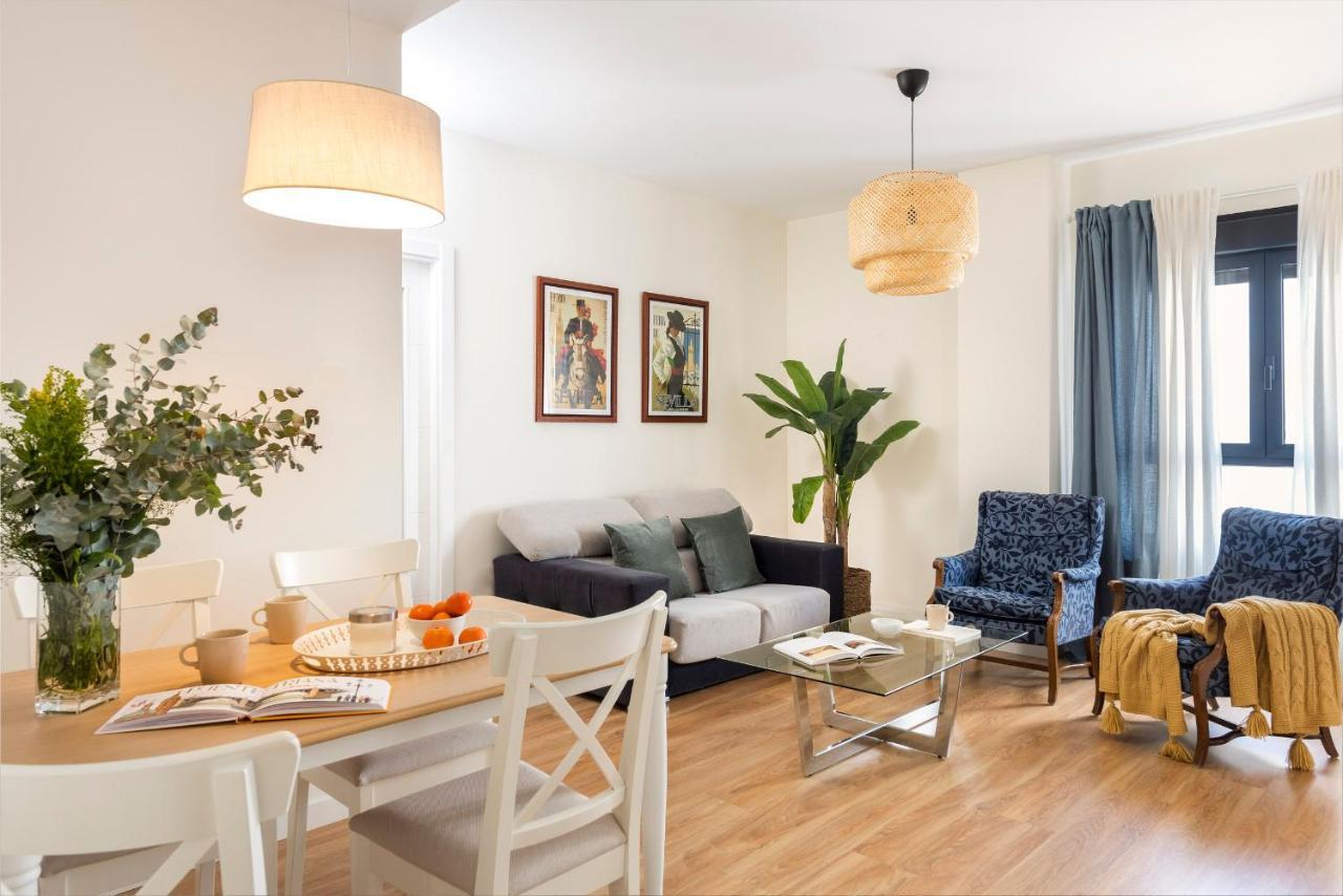Deluxe Astoria Triana II Acogedor Y Tranquilo Apartment Seville Luaran gambar